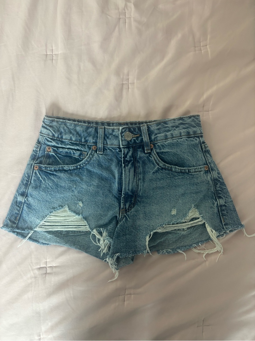 Garage Distressed Light Blue Denim Shorts